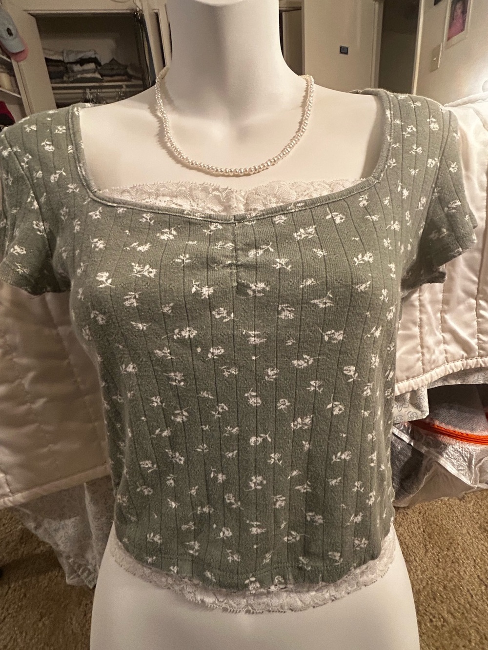 Just Polly NY Green Floral Ribbed Lace Trim Top M